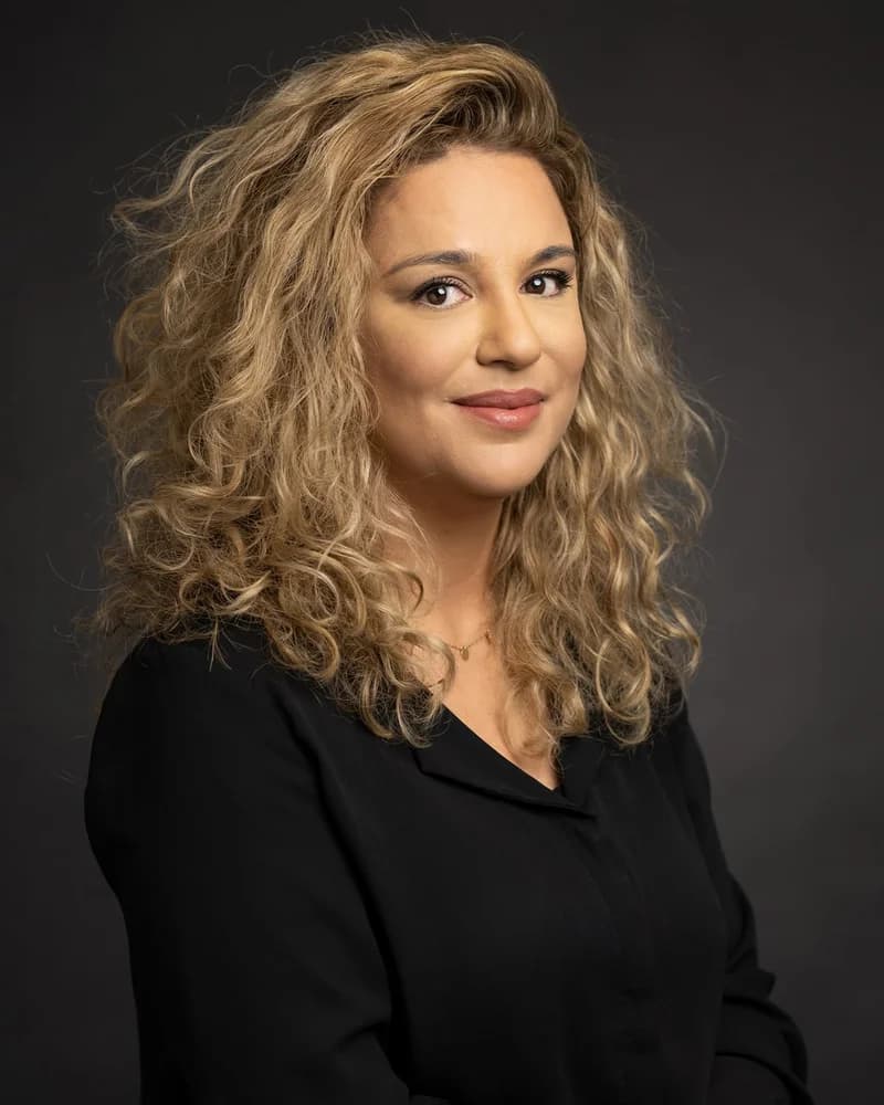 Öznur Batur